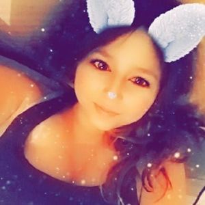 Meet your Posher, Lexis